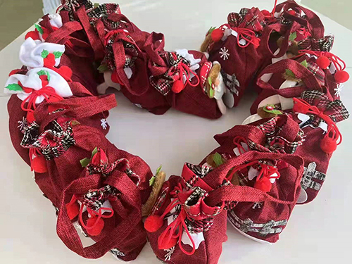 三个黑人玩一个女4P文